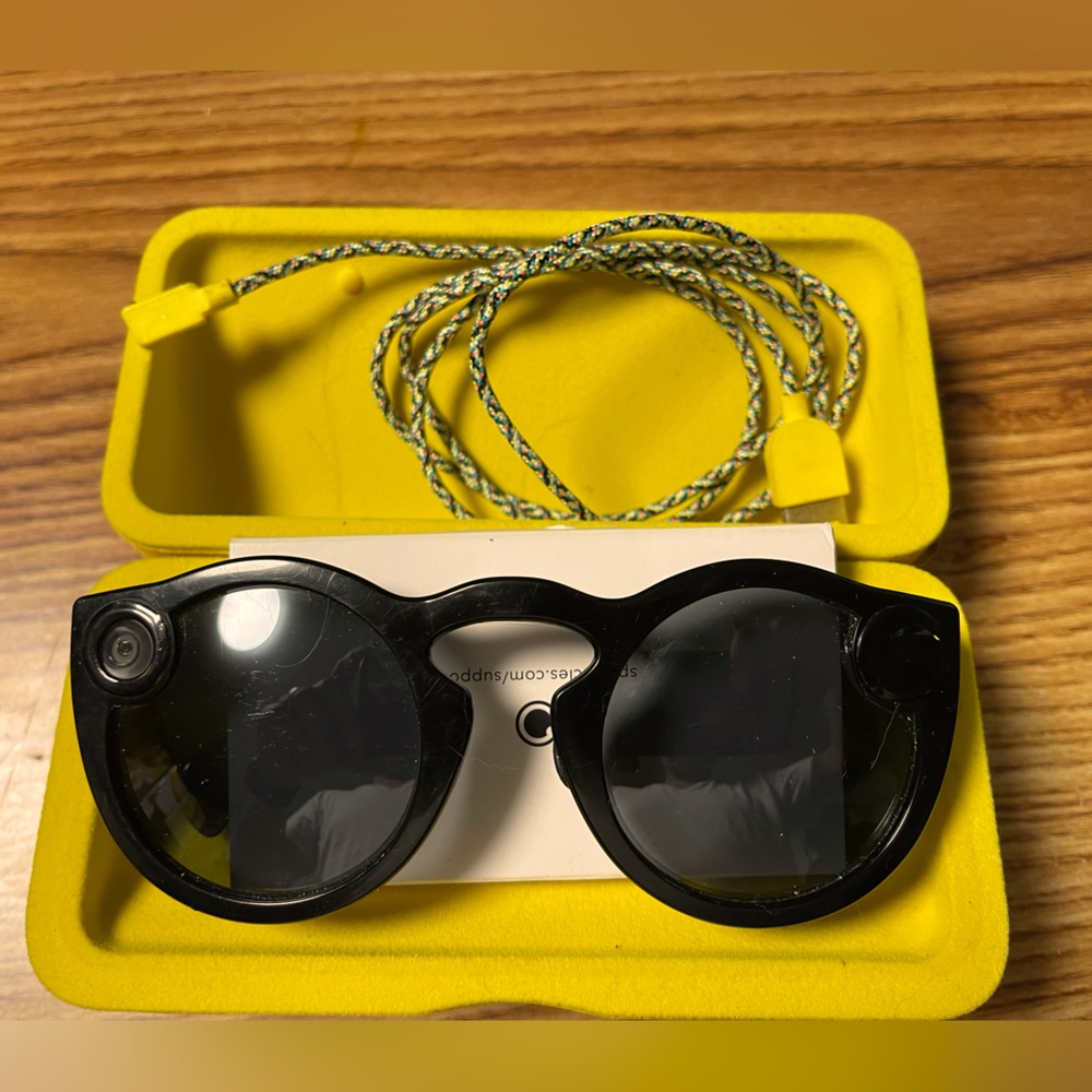 Snapchat spectacles 2